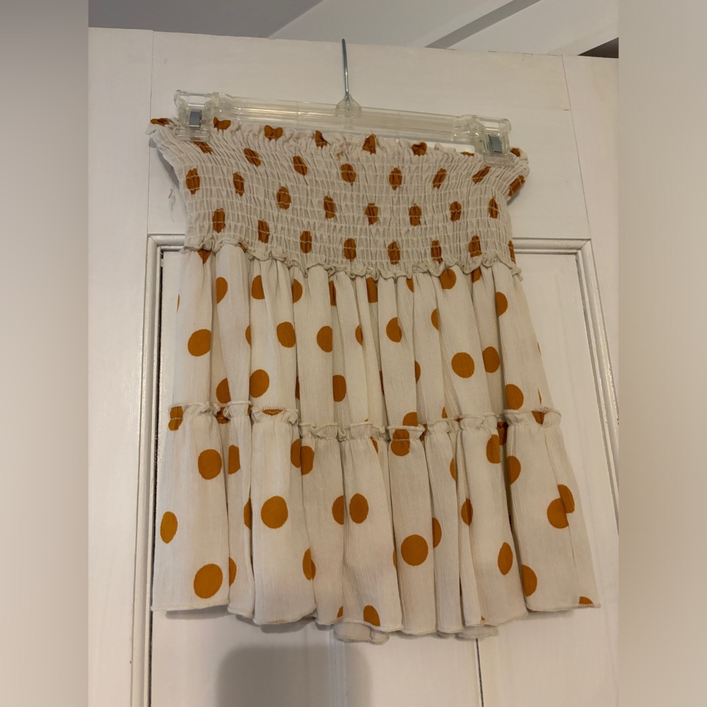 polka dot mini skirt